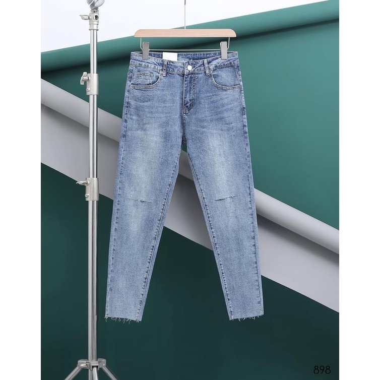 Quần Jean Nam Lb, Vải Jean Denim Co Giãn, Màu Xanh Sáng Trơn Thời Trang , Phom Skinny, Chiều Dài quần 92cm