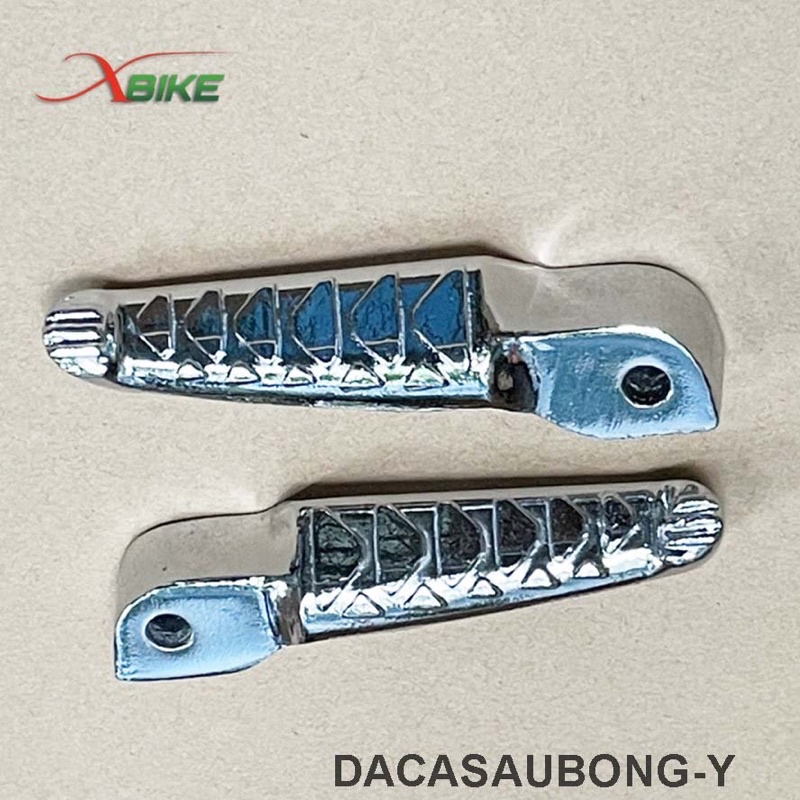GÁC CHÂN SAU NHÔM DA CÁ SẤU BẠC