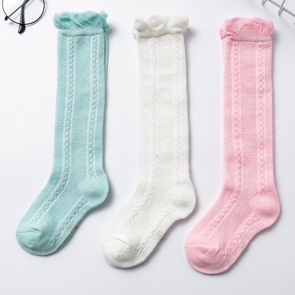 Set 3 Đôi Vớ Cotton Thoáng Khí Họa Tiết Dễ Thương Cho Bé