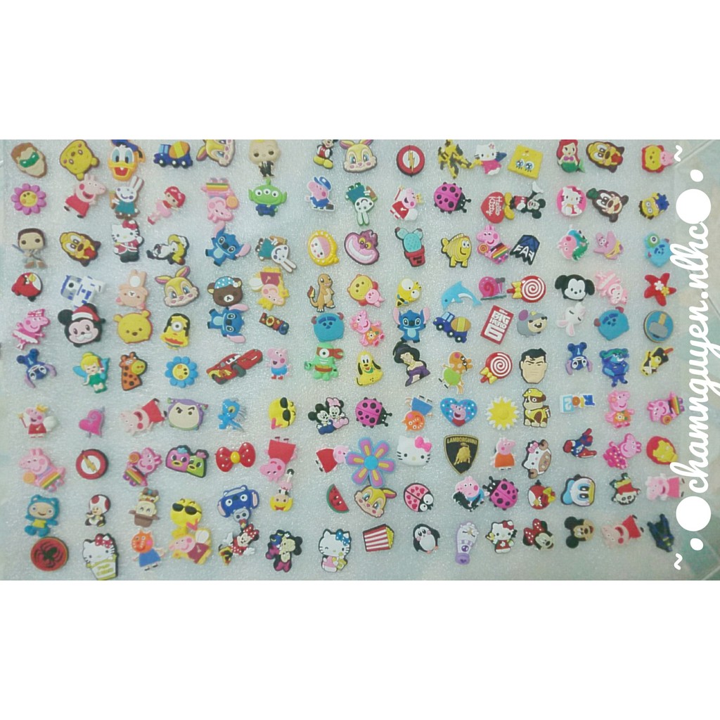 Sticker / Jibbitz charm Gắn Dép Crocs, dép cá sấu, dép satihu, dép sục. Sỉ từ 2,8k