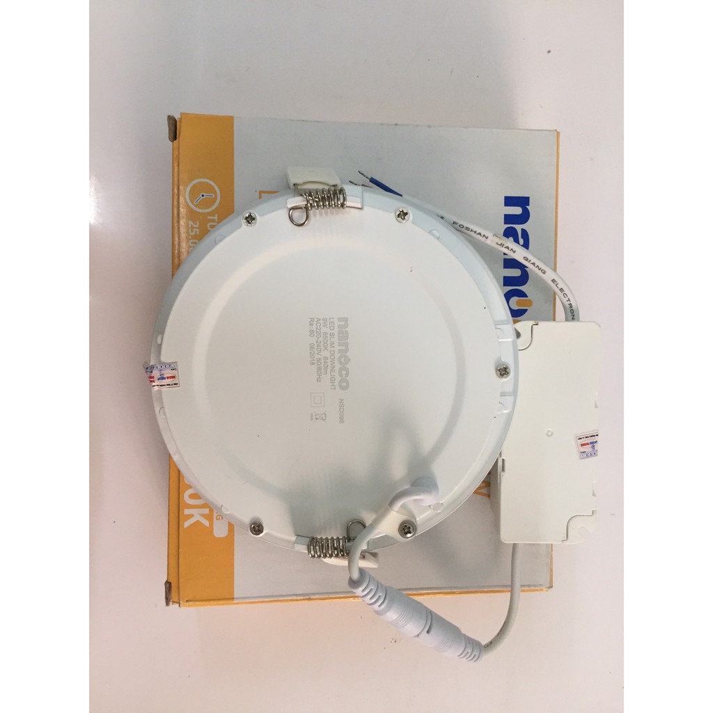 Đèn Led âm trần 9W Nanoco NSD096 Ánh sáng trắng