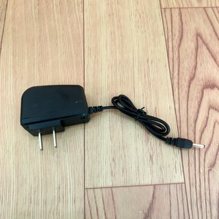 Bộ nguồn 4.5V-1A, 4.5V1A, cho camera camera