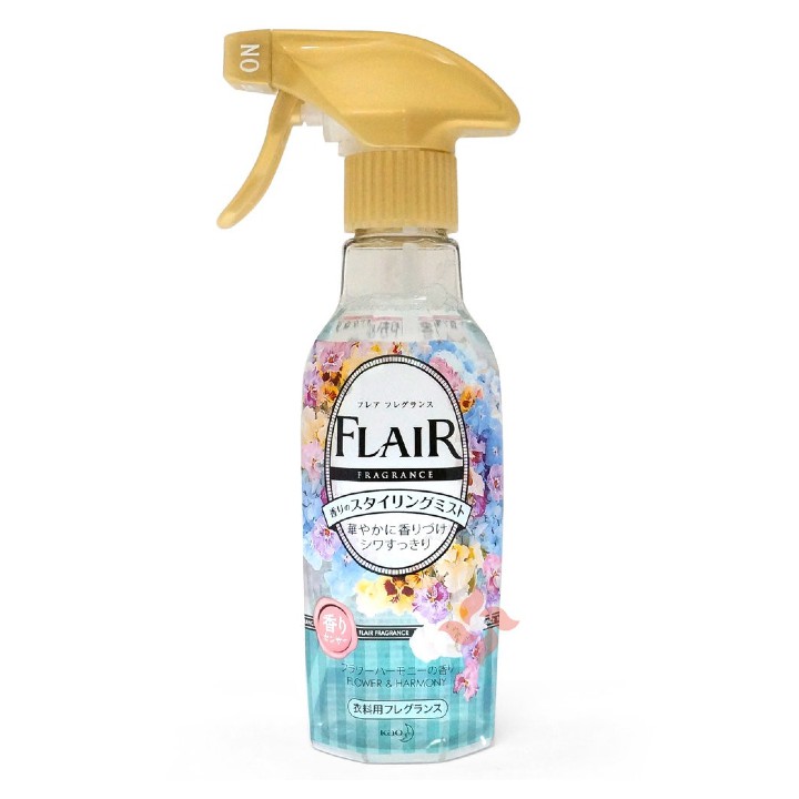 Xịt thơm làm phẳng quần áo Kao Flair 270ml hương hoa thảo mộc