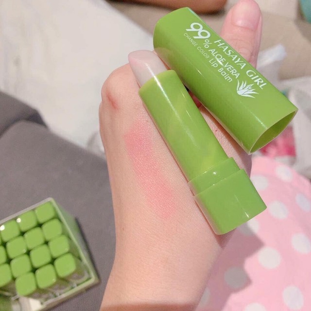 Son dưỡng có màu