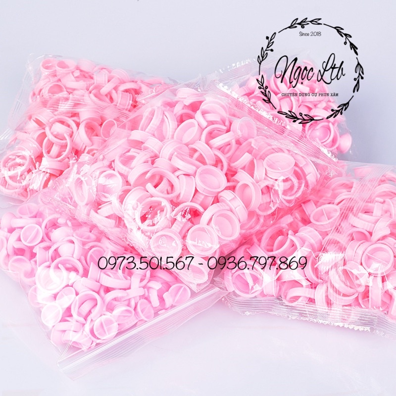 Nhẫn nhựa Hồng đựng mực phun xăm, keo nối mi