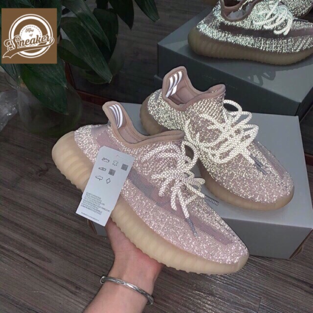 Sale NEW | Bán Chạy | Giầy thể thao Yeezy boost 350 v2 phản quang hồng thời tran nữ . 2020 2020 2020 . . ˢ . <