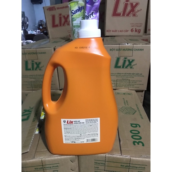 Nước giặt lix 3.8kg hương nươc hoa