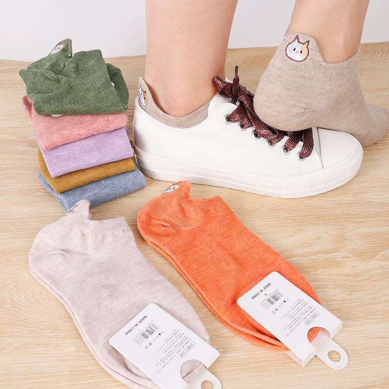 1 Đôi Vớ Cotton Thoáng Khí Chống Trượt In Họa Tiết Mèo Hoạt Hình Phong Cách Hàn Quốc Cho Nữ