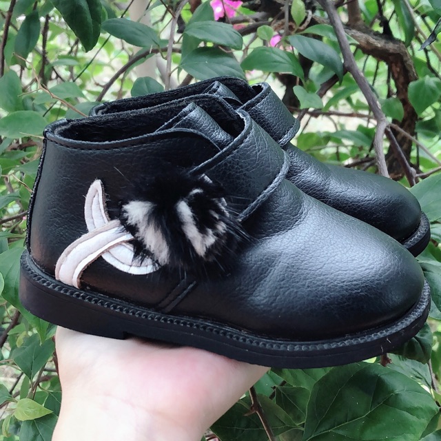 Thanh lý boot cho bé gái