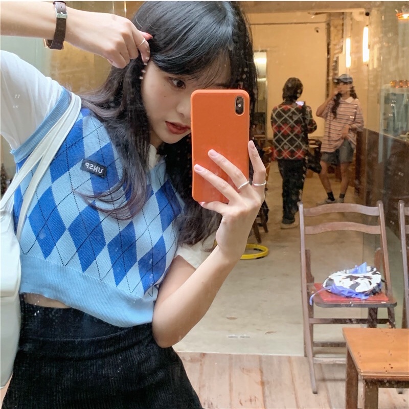 Áo Gile Len Cộc Tay Dáng Croptop Kẻ Vuông Cực Xinh