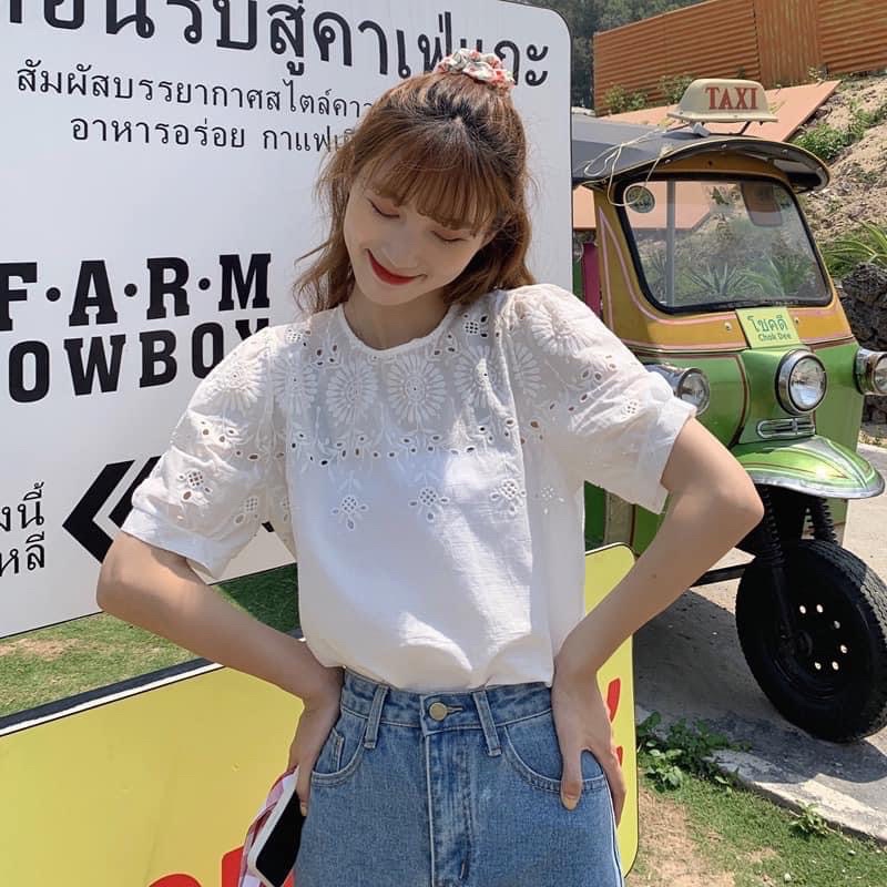 Áo xô trắng ren lỗ | BigBuy360 - bigbuy360.vn