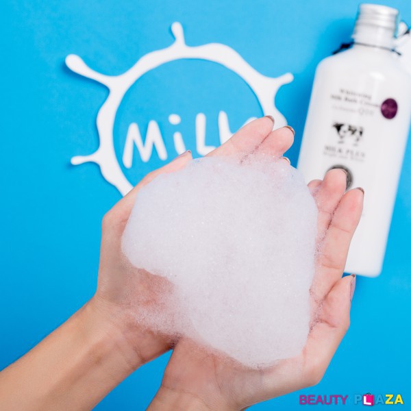 Kem tắm trắng và trẻ hoá da Scentio Milk Plus 450ml