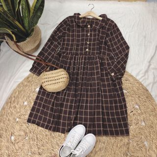 ĐẦM DOLL MIDI CARO