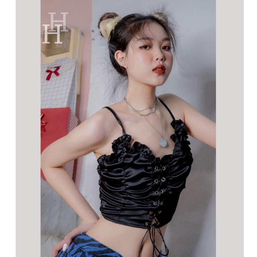 Áo croptop ngắn đan dây viền bèo màu đen &amp; trắng HAC141 Hỉn Hỉn Store