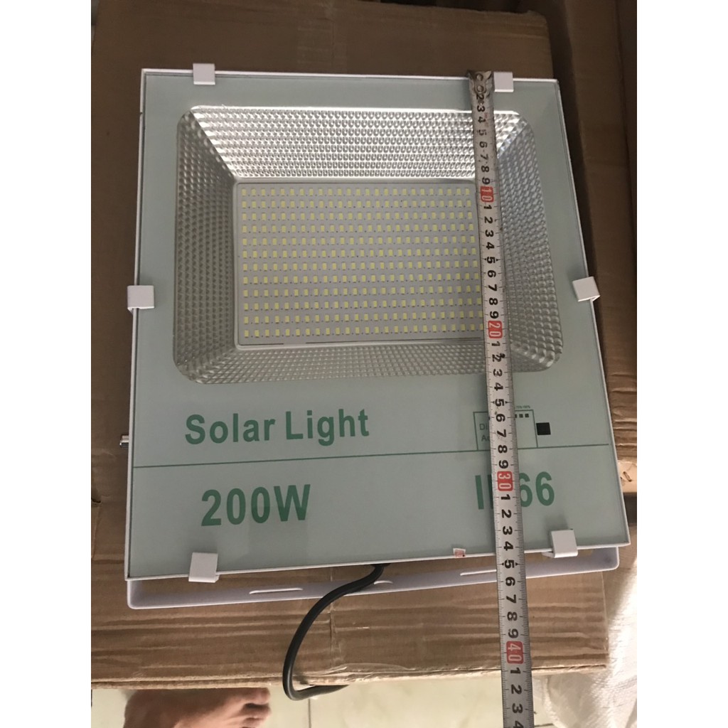 Đèn pha năng lượng mặt trời 300W | BigBuy360 - bigbuy360.vn
