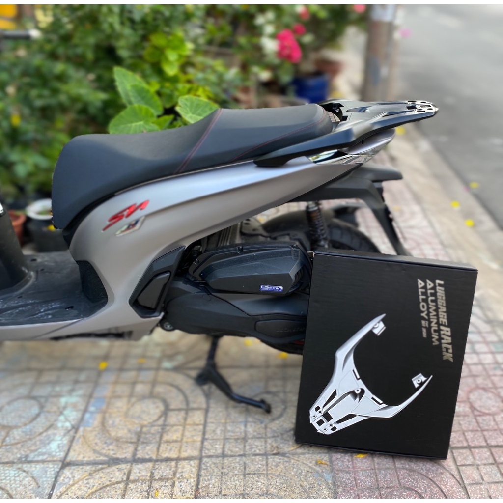 Cản Sau, Tay Xách SH 350i Nhôm Nguyên Khối Chính Hãng ( Hàng Nhập Khẩu )