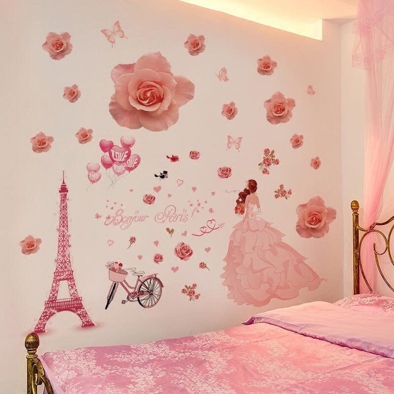 Decal dán tường mẫu cô dâu hoa hôngg xinh xắn kèm kích thước va ảnh thật