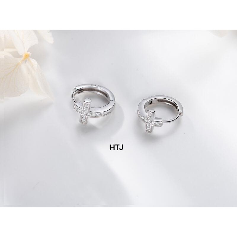 Bông tai nữ bạc ta dạng vòng tròn đính đá hình thánh giá - Bông tai bạc Bibi