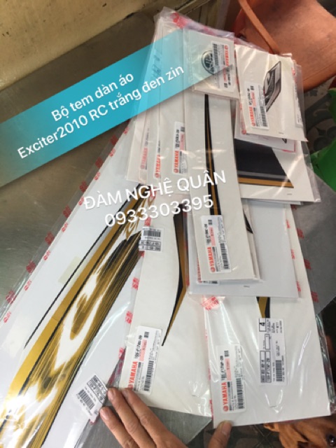 Bộ tem dàn áo Exciter2010 RC trắng đen zin hãng mới 100% 💰 1,140,000 VND / 1 bộ 22 món