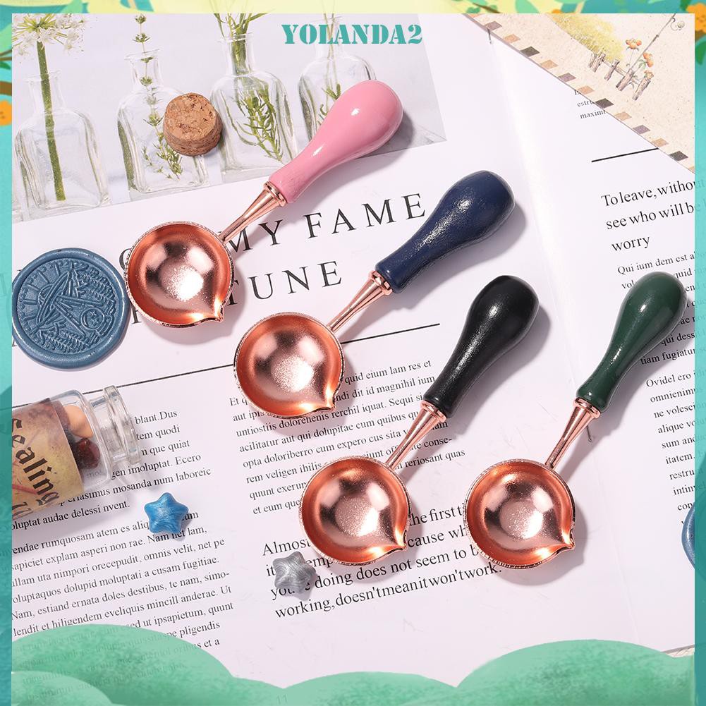 Muỗng Đun Sáp Tay Cầm Gỗ Tiện Dụng