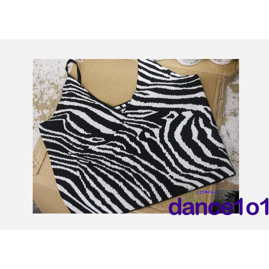 Áo Yếm Nữ Cổ Chữ V Kẻ Sọc Ngựa Vằn Gợi Cảm