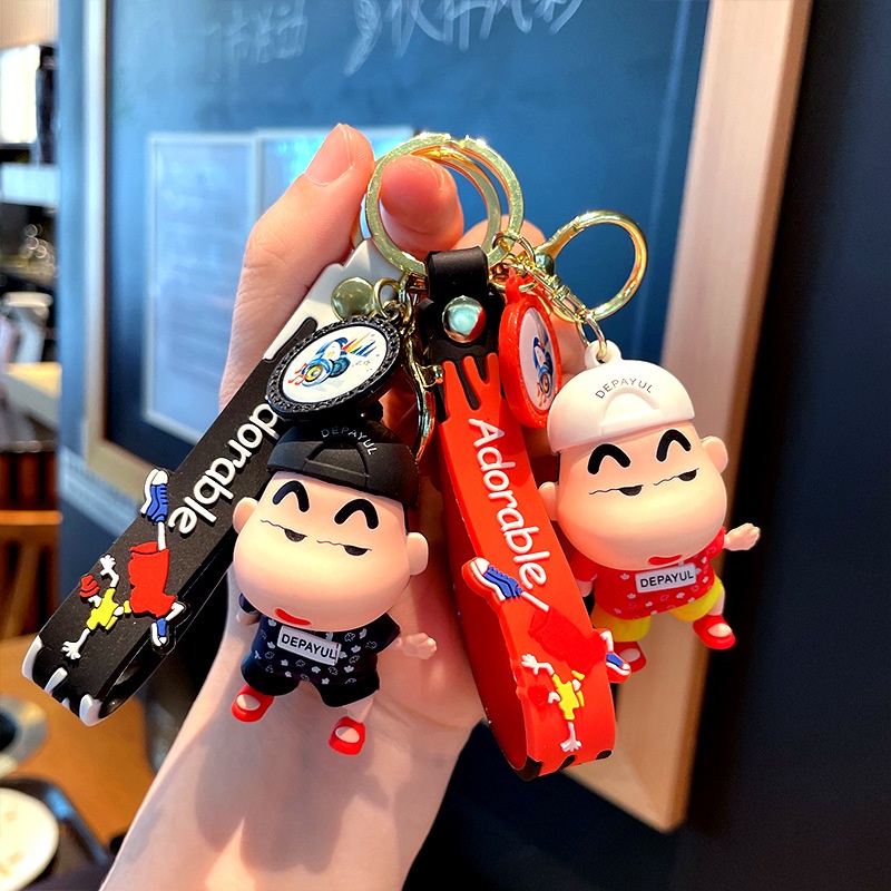 Móc treo chìa khoá Shin cậu bé bút chì dễ thương, móc khoá treo balo phong cách sành điệu hot trend Tik Tok