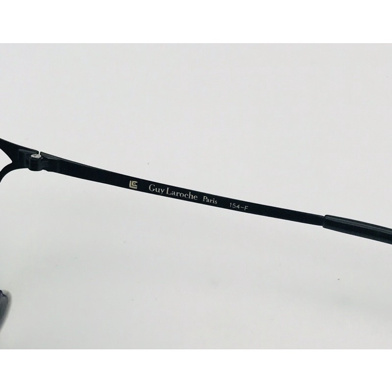 Kính mát Guy Laroche Paris 🇫🇷 154-F 😎
