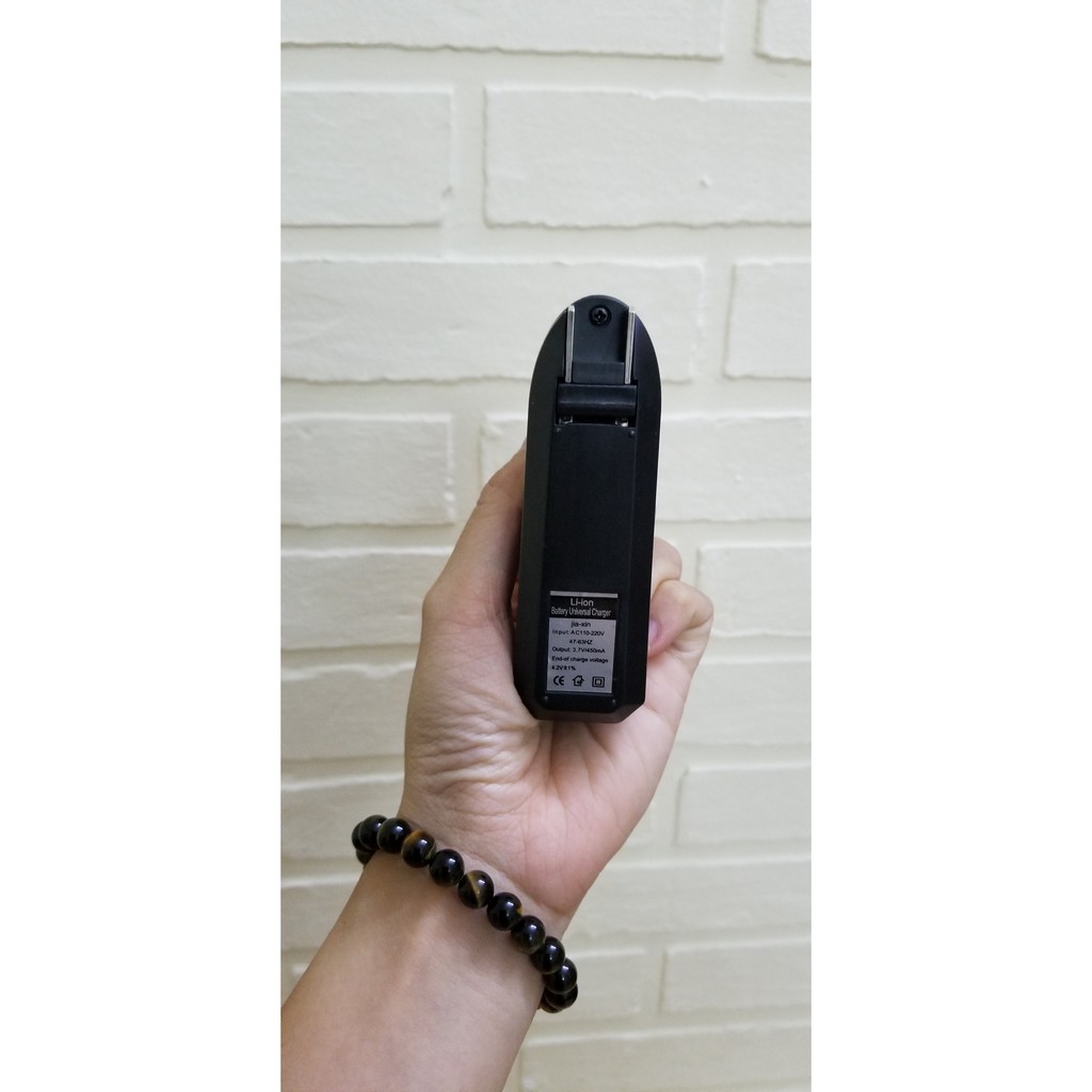 Đèn pin chuyên dụng soi các loại đá kèm sạc pin cao cấp