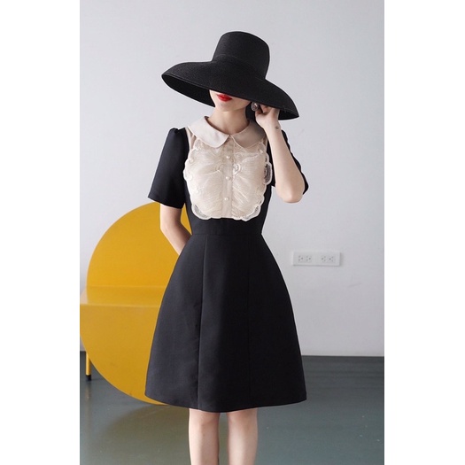V2078- VÁY TAPTA ĐEN PHỐI CỔ BE KẾT HỢP REN-TimCloset