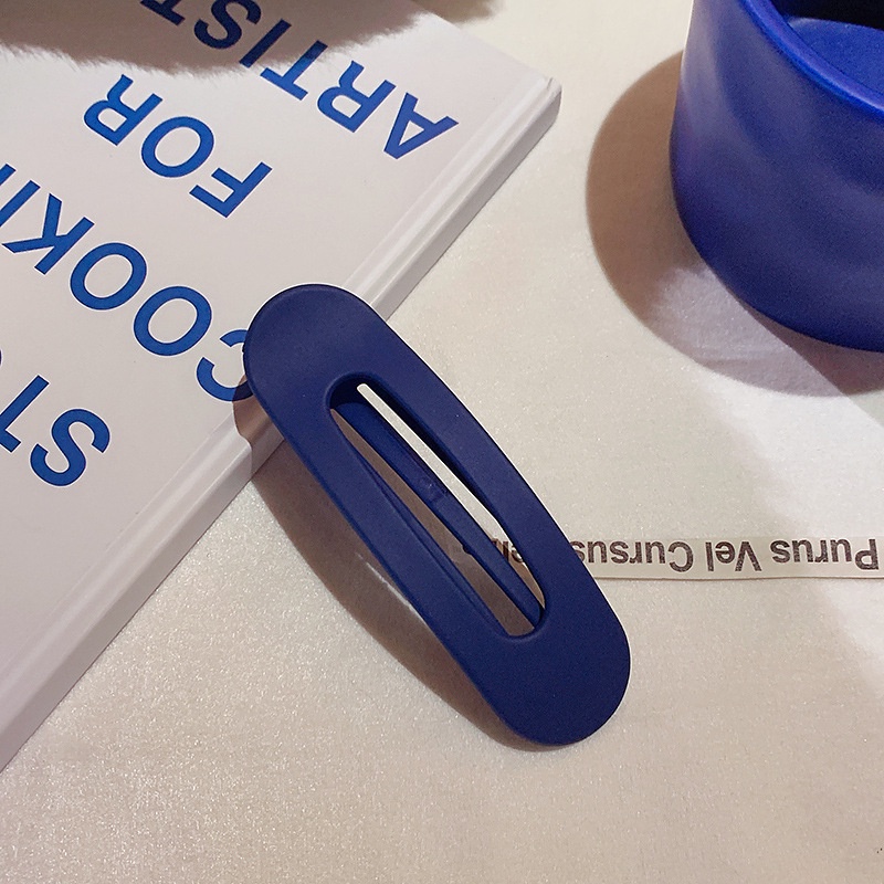 1 Kẹp Tóc Đính Hạt Acrylic Màu Xanh Dương / Đỏ / Đen Thời Trang Cho Nữ