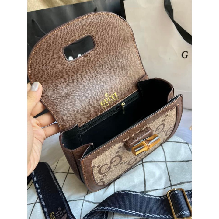 Túi chữ G size 22cm quai gỗ hot hit full hộp