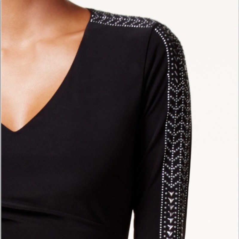 Đầm Guess siêu đẹp xuất dư dáng body eo 70-72