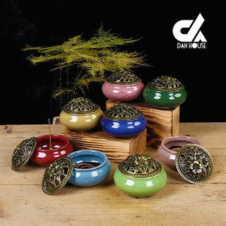 Lư xông đốt trầm hương