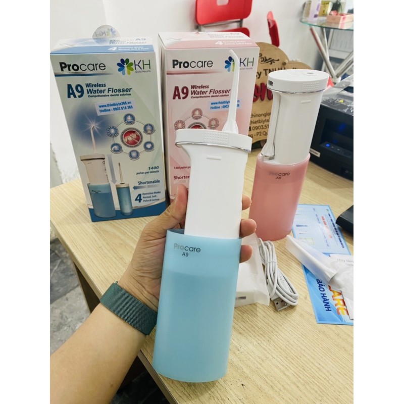 Máy Tăm nước procare A9 chính hãng màu xanh và màu hồng