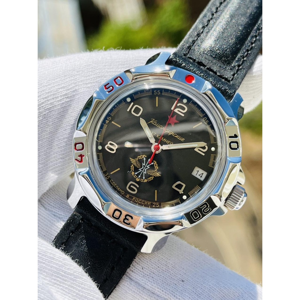 Đồng hồ Nga Vostok Komandirskie 811296. Đồng hồ nam Vostok máy cơ lên giây, size mặt 39, size dây 18, chống nước 3 atm