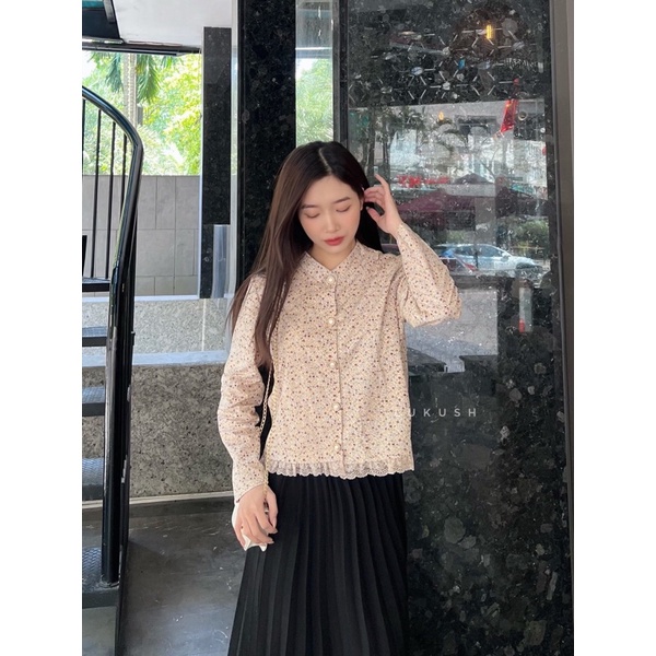Áo sơ mi hoa nhí cổ tàu phối ren tiểu thư điểm cúc sang trọng