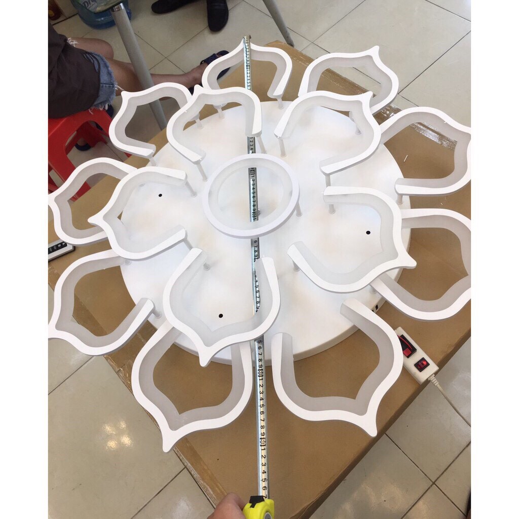 Đèn trần MONSKY LED trang trí tiết kiệm năng lượng hình bông hoa đẹp mắt 3 chế độ sáng - có điều khiển từ xa tiện dụng