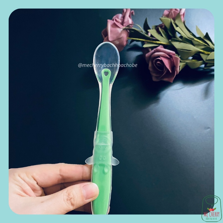 Thìa ăn dặm silicon cho bé nhiều màu dễ thương
