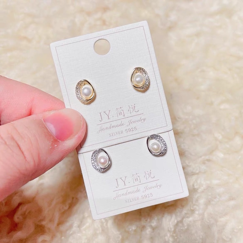 bông tai châu đính đá sang chảnh phong cách hàn quốc