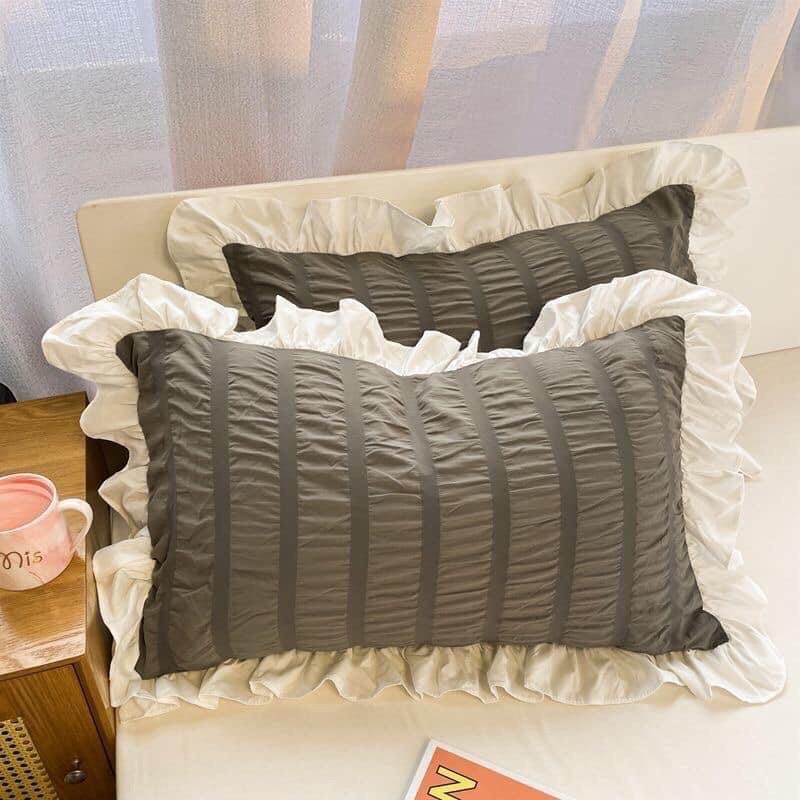 Chơi hết mình chạy shop yêu thich VỎ GỐI NHÚN siu xinh