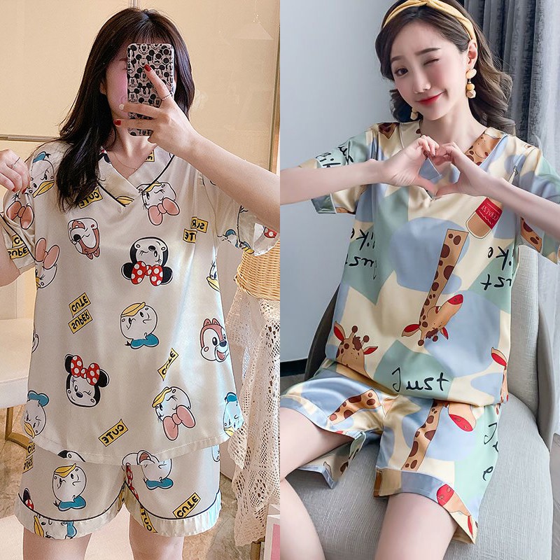 Bộ Đồ Ngủ Vải Satin In Họa Tiết Gợi Cảm Cho Nữ | BigBuy360 - bigbuy360.vn