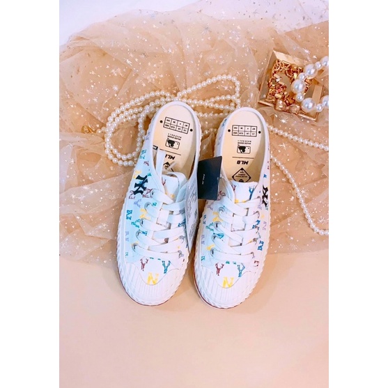 Giày đạp gót MLB cầu vồng