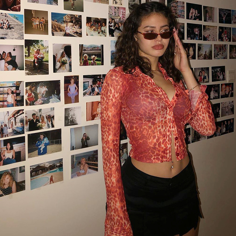 Áo Nữ Tay Dài Họa Tiết Da Báo Thời Trang Cá Tính