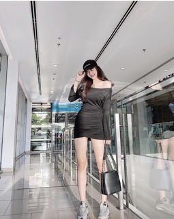 Váy body lệch vai