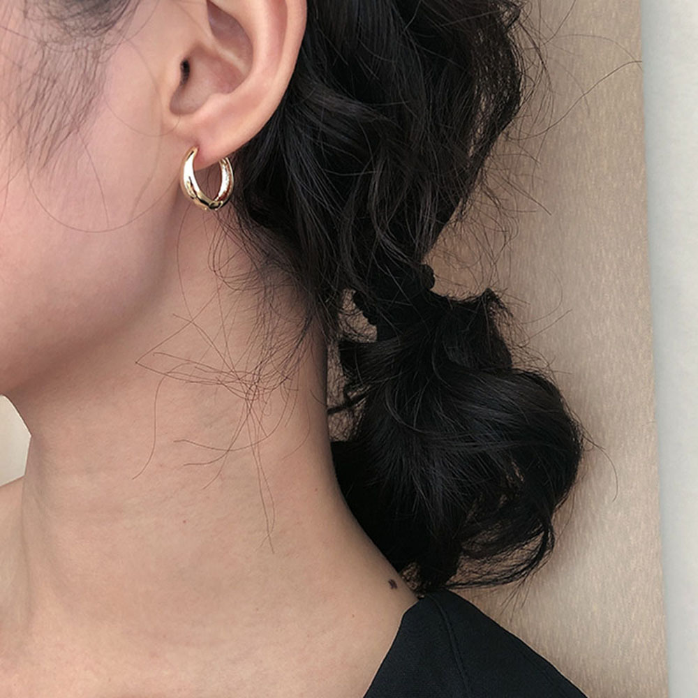 Khuyên Tai Nữ Trang Dáng Dài Tạo Hình Độc Đáo