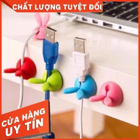 Combo 4 Kẹp Dây Điện Silicon Tai Thỏ con xinh xắn giữ dây cáp,dây điện,tai nghe điện thoại,laptop K136