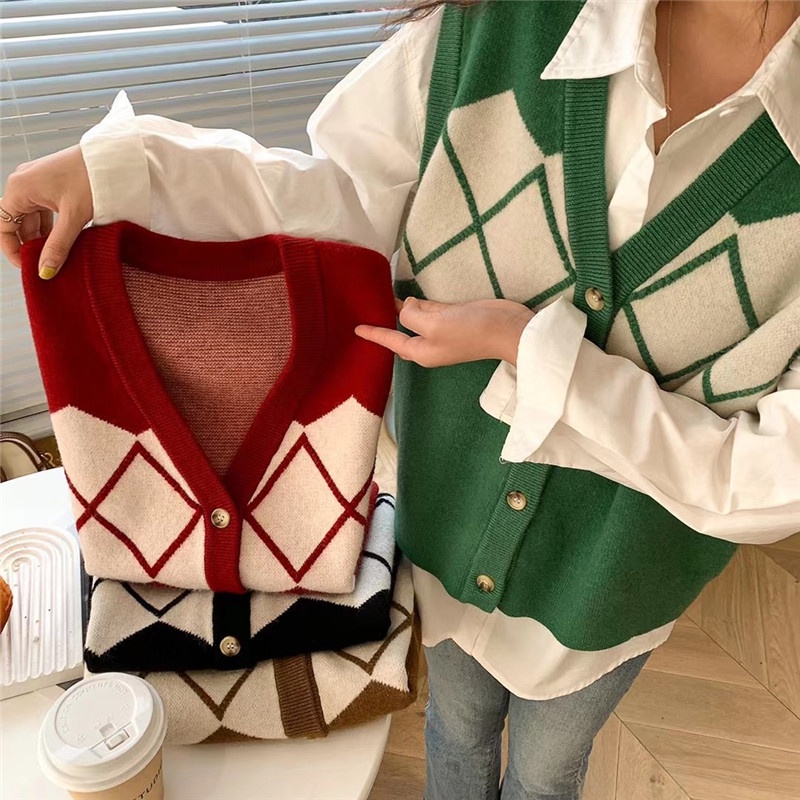 Áo Dệt Kim Nữ Cộc Tay Cổ Chữ V Cài Khuy Đính Đá Phong Cách Hàn Quốc Mới