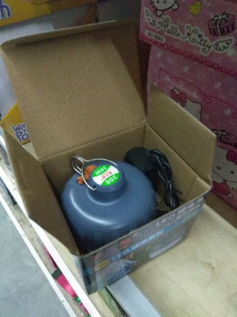 Đèn led tích điện 38w có móc treo kèm sạc