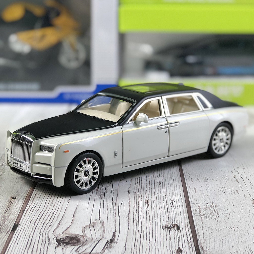 Mô hình xe Rolls Royce Phantom VIII tỉ lệ 1:24 Chezhi cực đẹp, thế hệ mới nhất