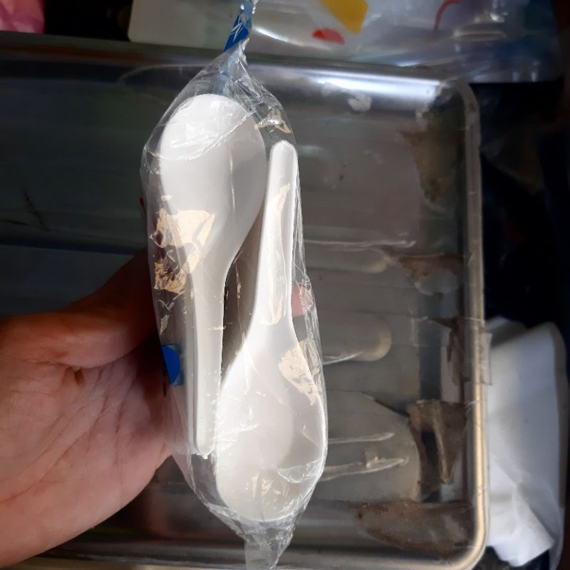 Lốc 100 muỗng cháo cao cấp